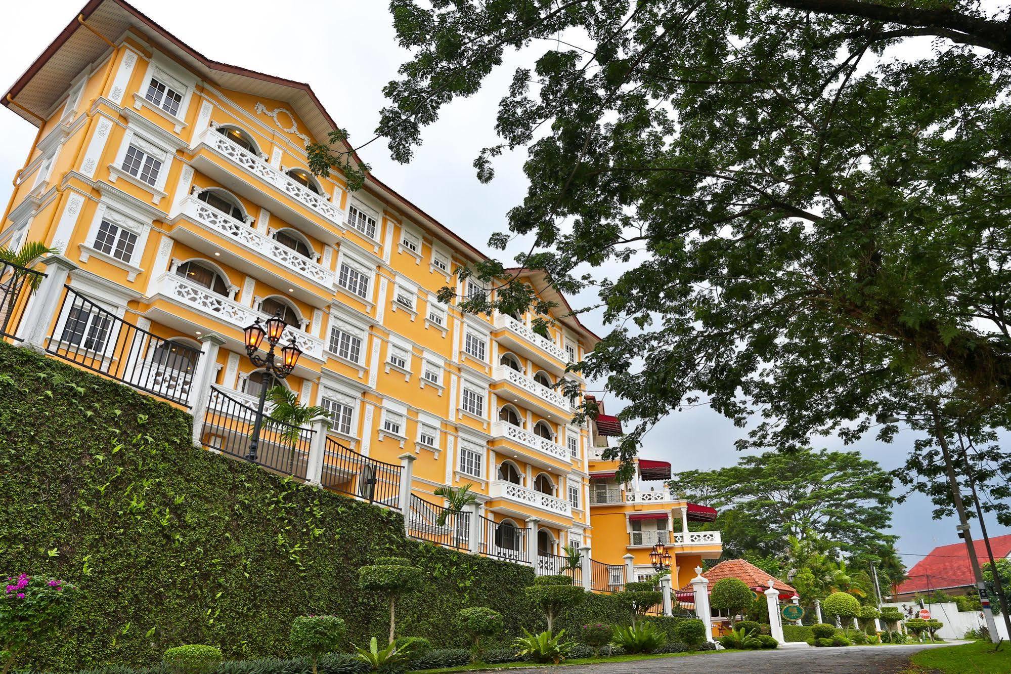 Kapitan Hill @ Cempenai Parc Residences Bukit Damansara エクステリア 写真