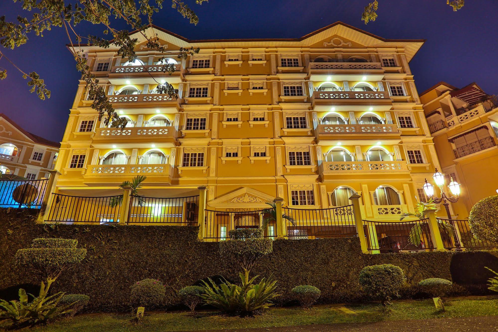 Kapitan Hill @ Cempenai Parc Residences Bukit Damansara エクステリア 写真